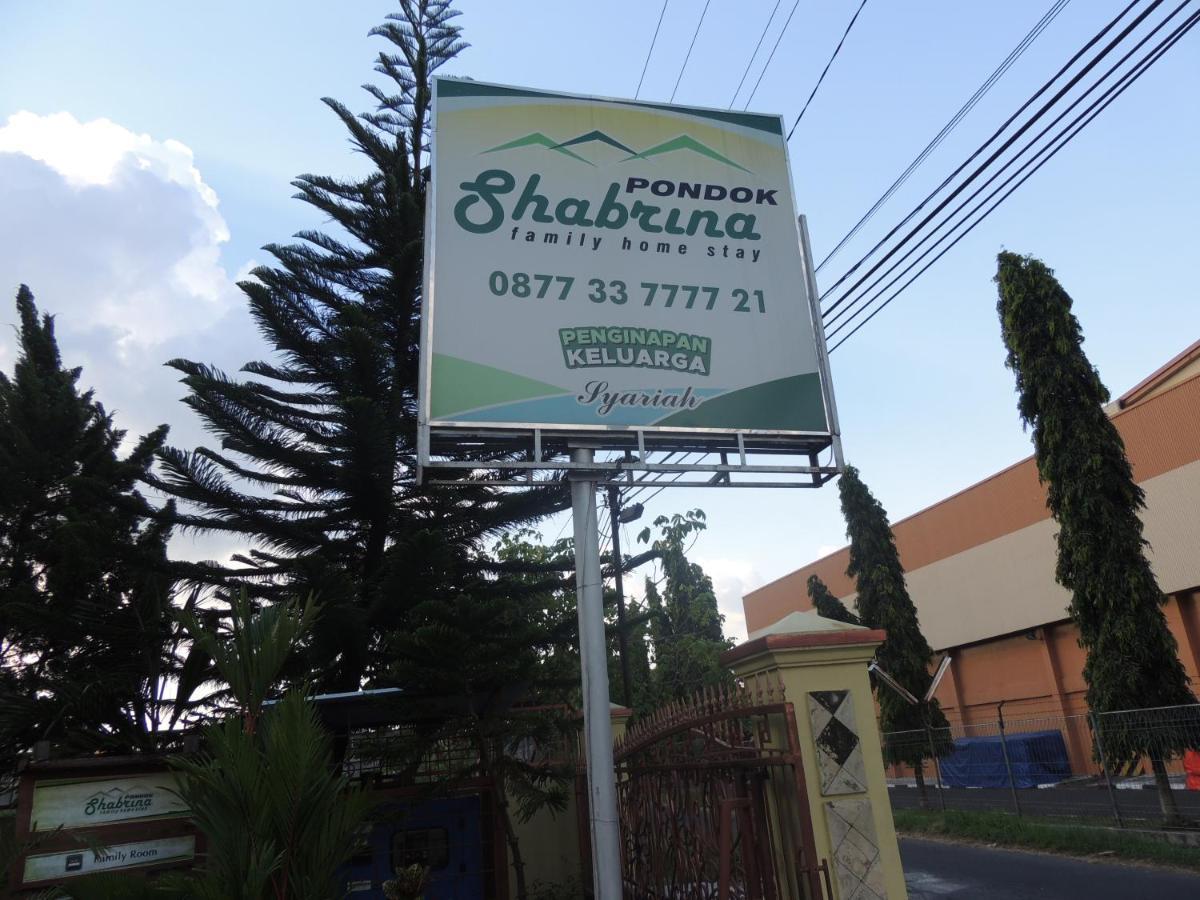 Shabrina Homestay Syariah Kalasan Exterior foto