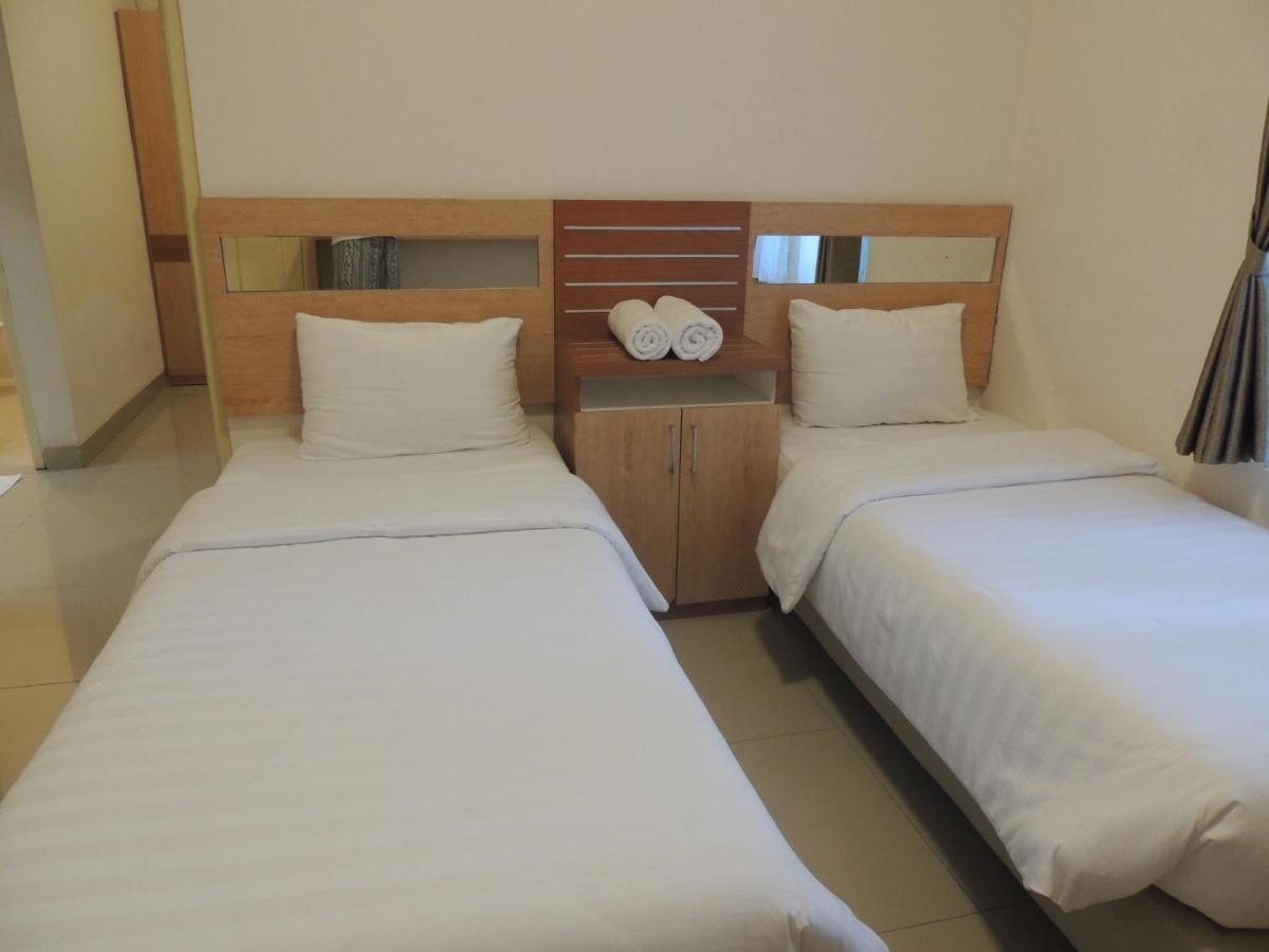 Shabrina Homestay Syariah Kalasan Exterior foto