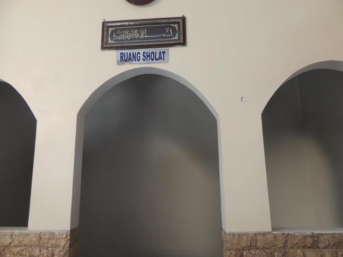 Shabrina Homestay Syariah Kalasan Exterior foto