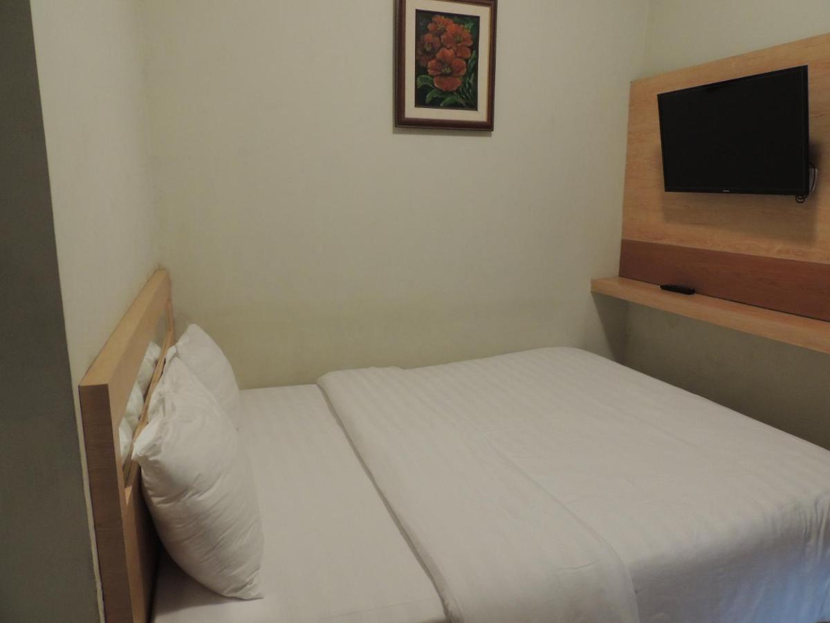 Shabrina Homestay Syariah Kalasan Exterior foto